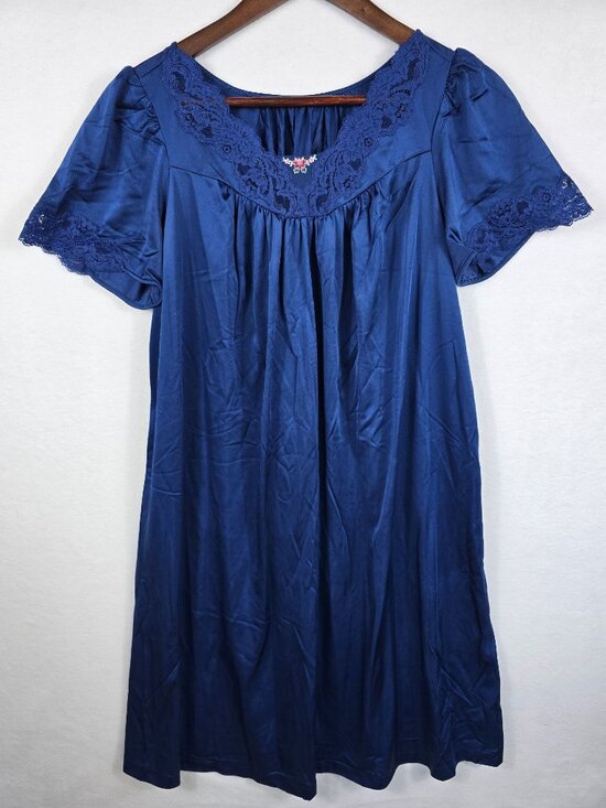 Other - Vintage Womens Blue Lace Trim Nightgown Small